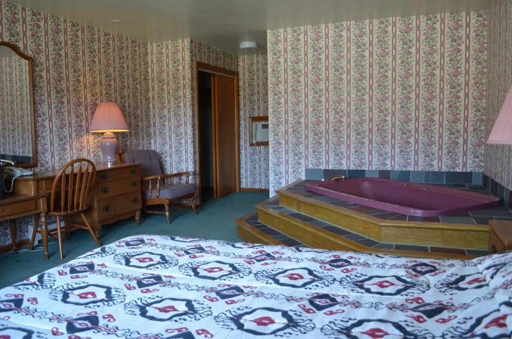 Pownal Ladd Brook Inn מראה חיצוני תמונה