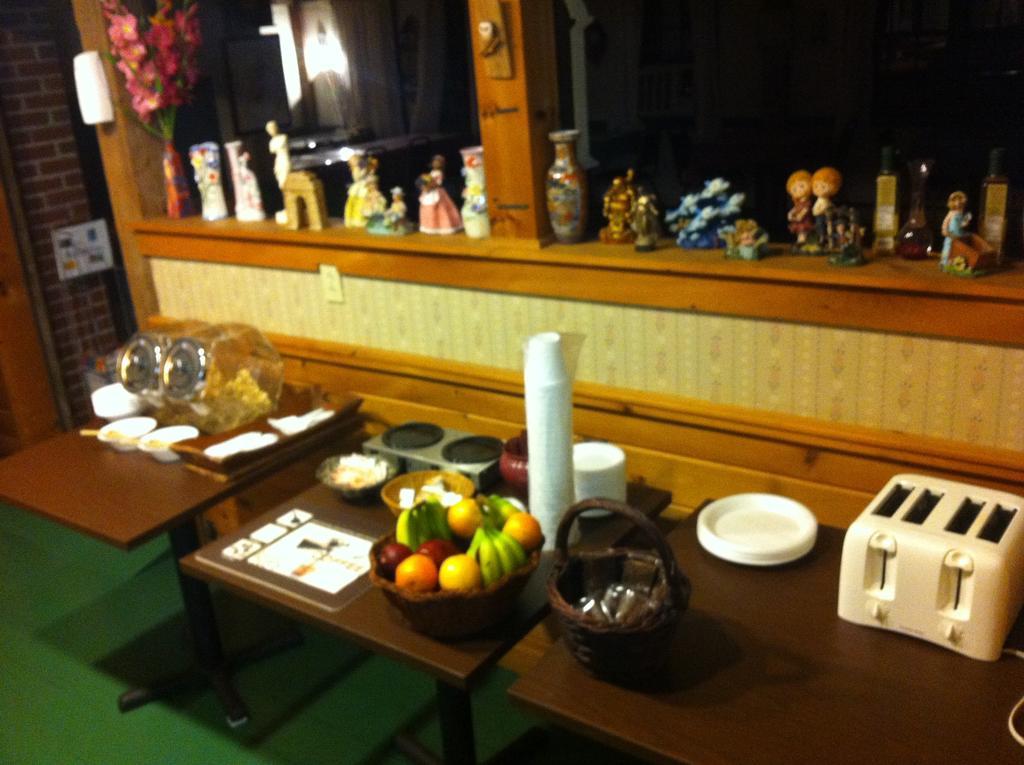 Pownal Ladd Brook Inn מראה חיצוני תמונה